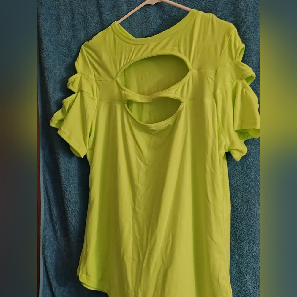 Neon green top